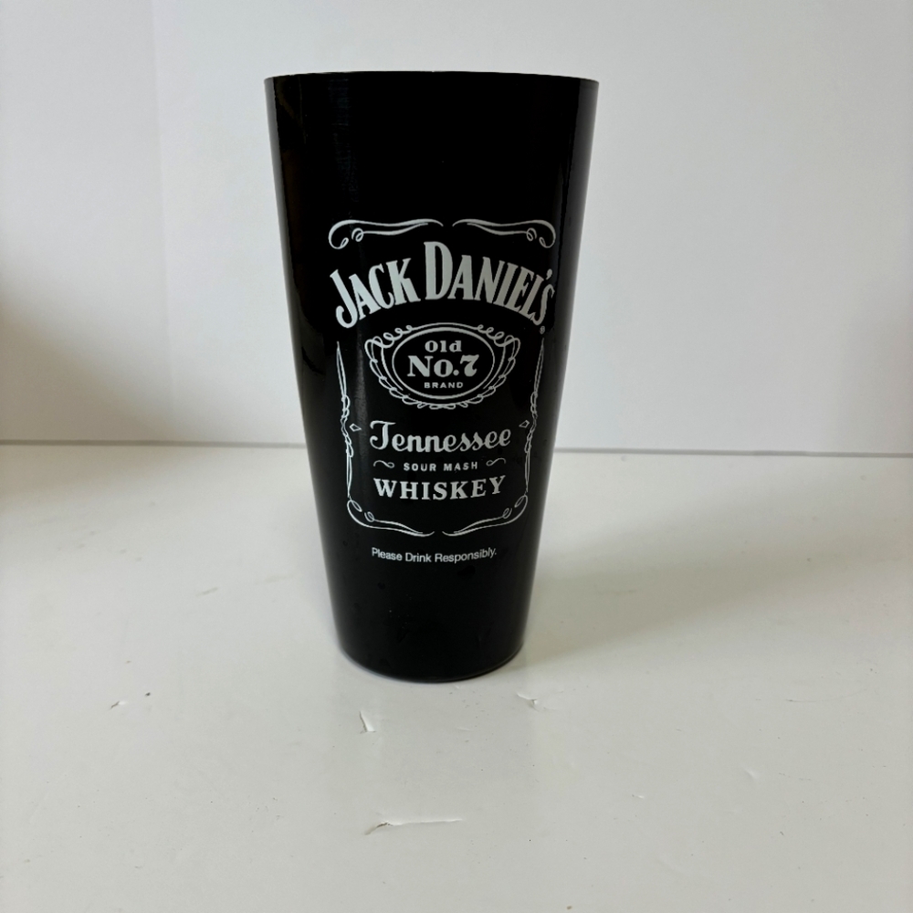 Set Of 2 Metals Bar Cups - Jack Daniels And Smith